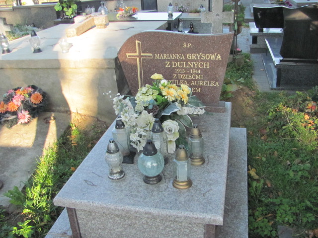 Grób Marianna Grysowa