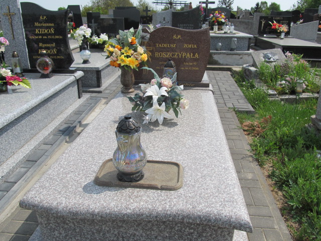 Grób Zofia Roszczypała