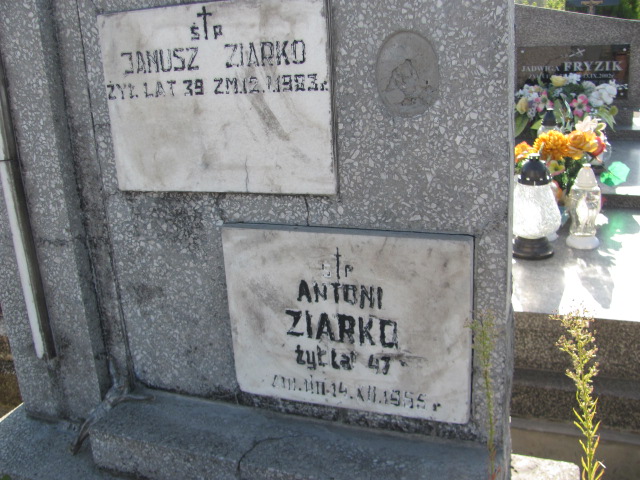 Janusz Ziarko Opatów - Grobonet - Wyszukiwarka osób pochowanych