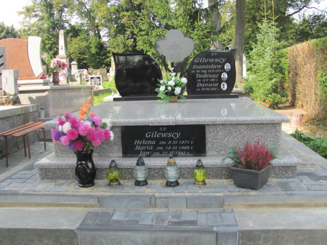 Grób Tadeusz Gilewski