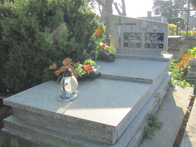 Grób Józef Zalewski