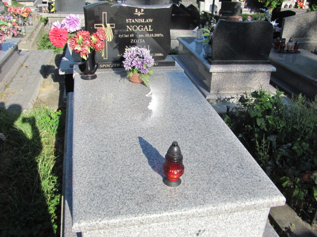 Grób Stanisław Nogal